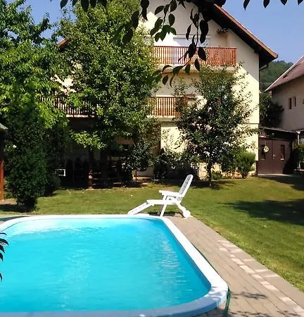 Sandor Apartment