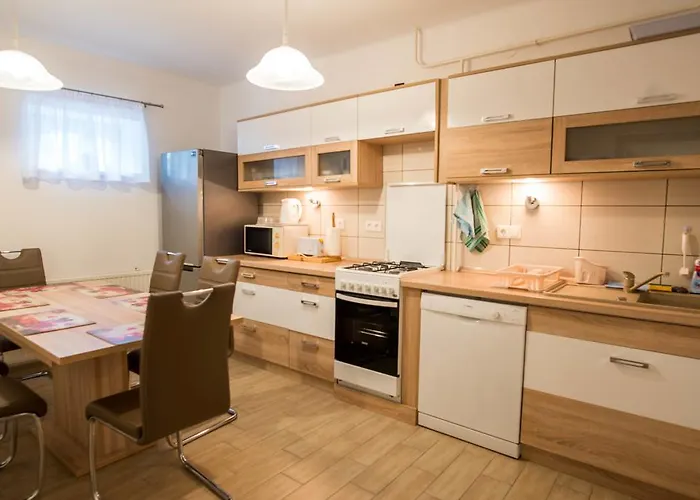 Sándor Apartamento *